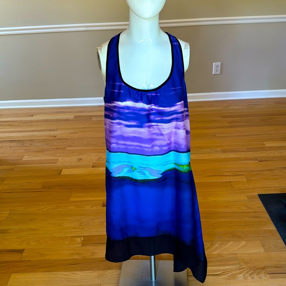 Lovestitch dress with asymmetrical hem